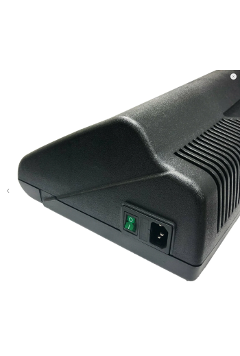 SWUC-100 Multicharger